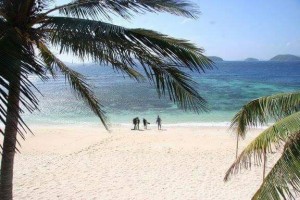 cagdanao island white sand beach